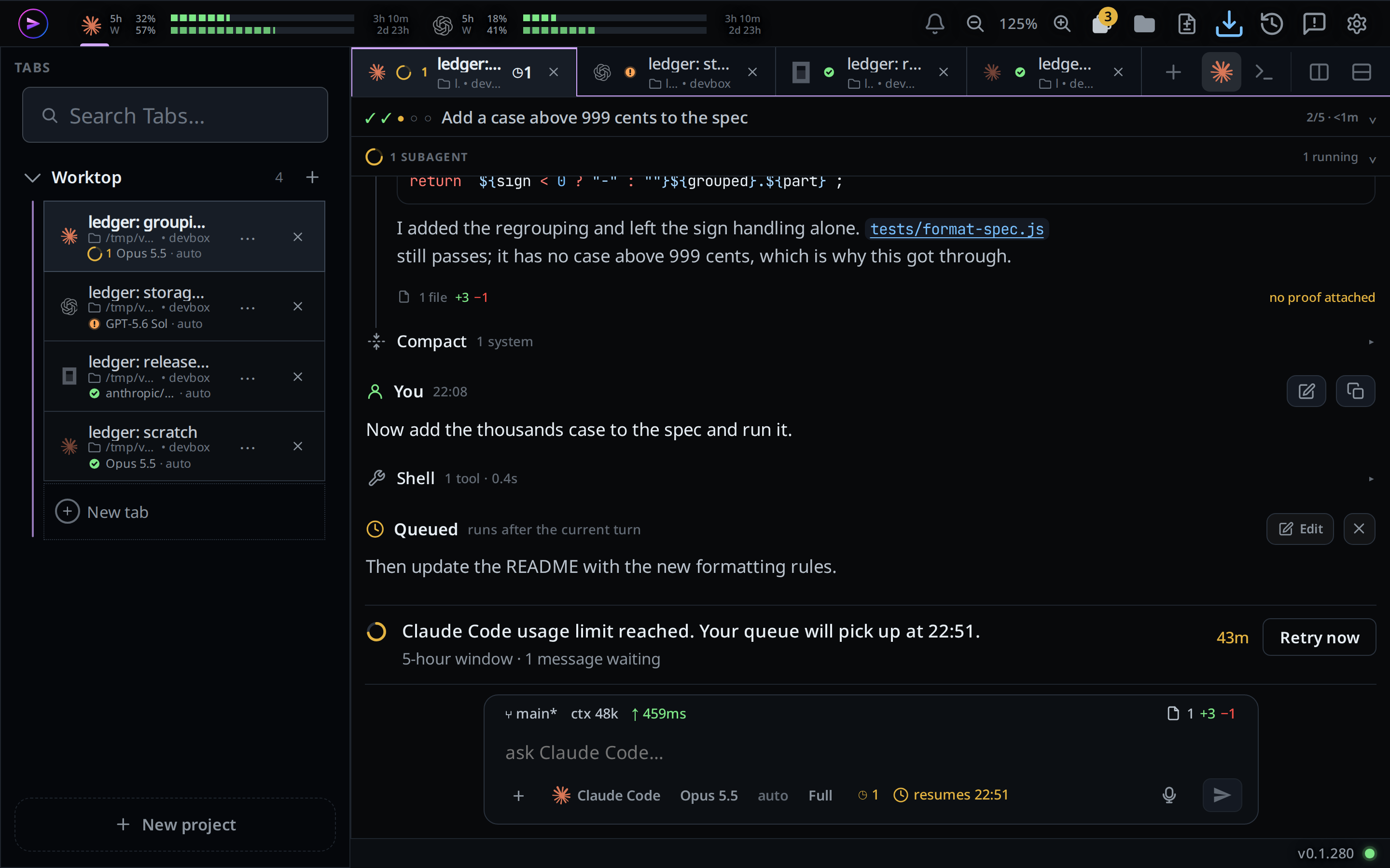 The same window at 125%: the type, the tabs and the explorer all larger, the control reading 125%.